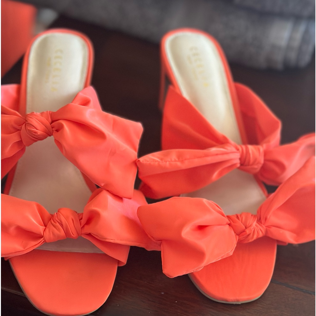 Cecelia New York Sz9